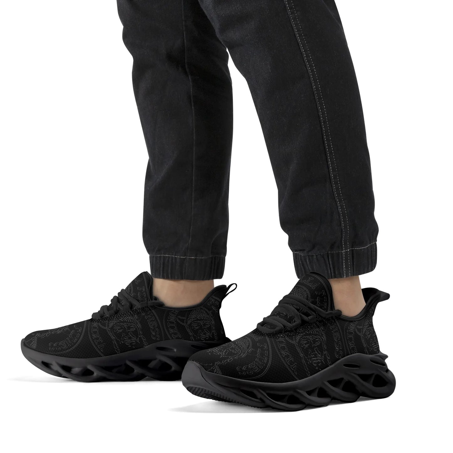 0 Embossy Logo Kicks - Black